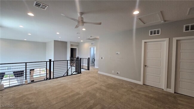 Building Photo - 1027 Whitworth Ave