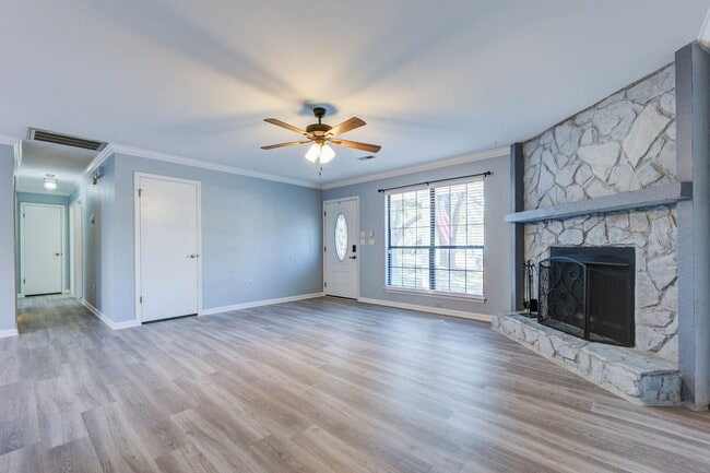 Building Photo - 8042 Nova Ct