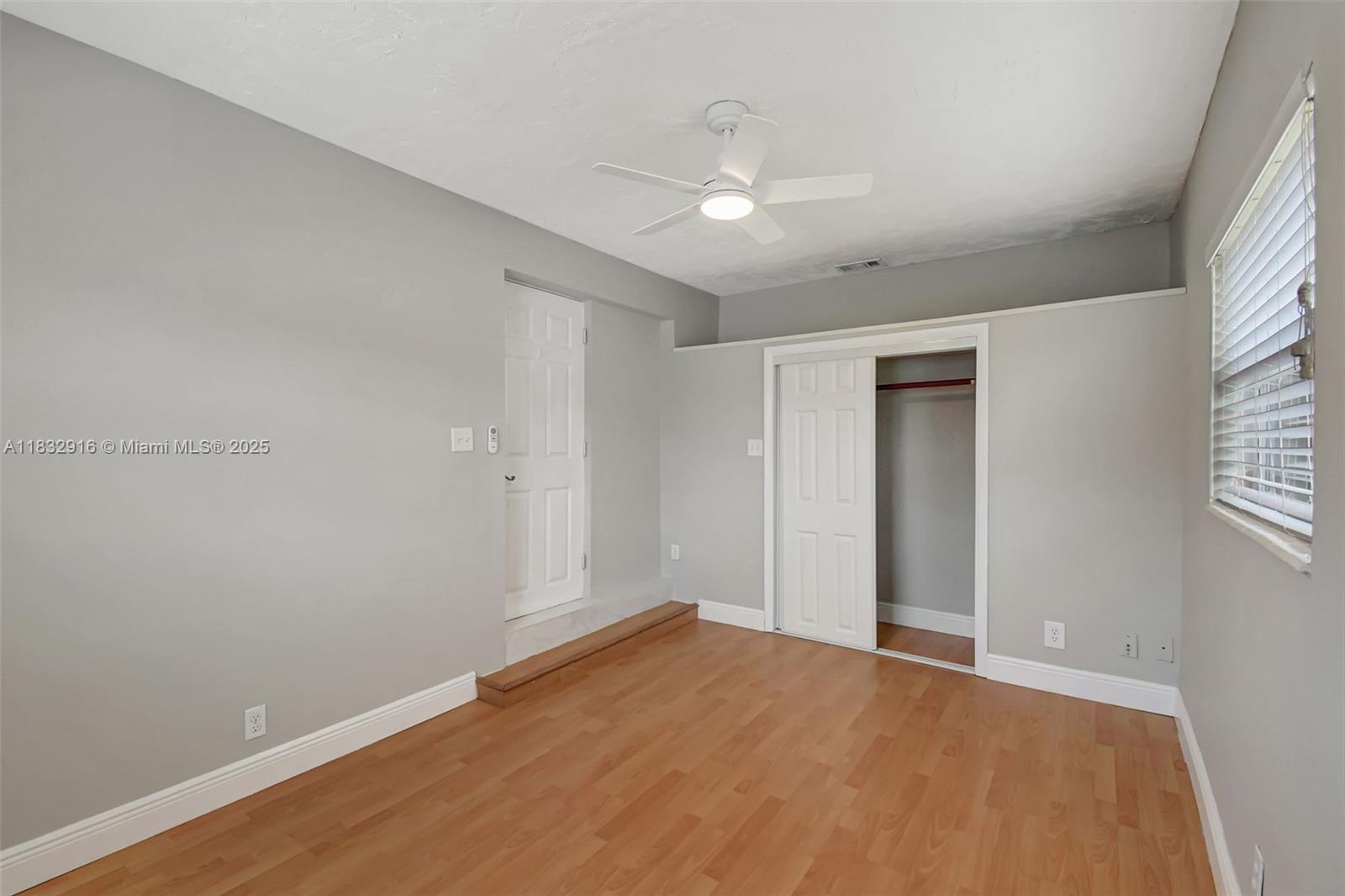 Building Photo - 320 NW 51st Ct