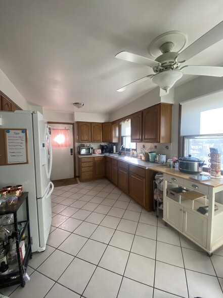 Building Photo - 4030 S 43rd St