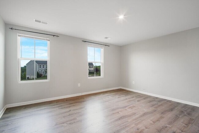 Building Photo - 128 Harper Ln