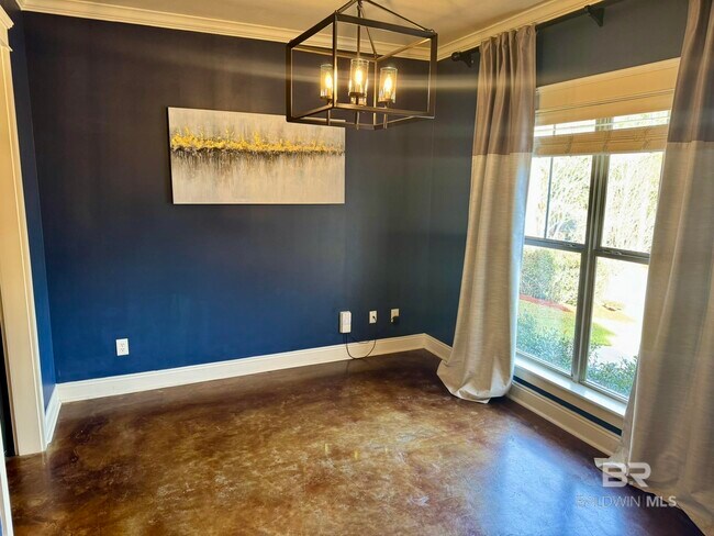 Building Photo - 6991 Carson Ln