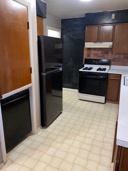 Building Photo - 33 Ballantyne Rd