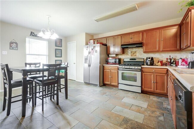 Primary Photo - 18316 Great Falls Dr