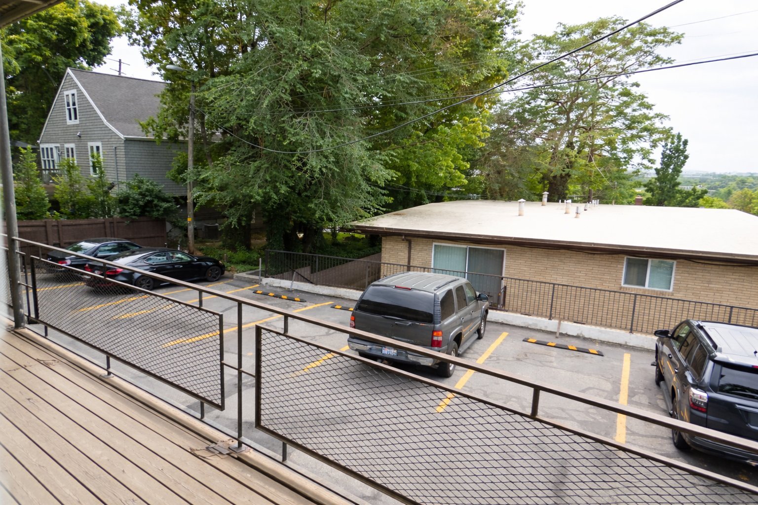 Building Photo - 475 Wall St