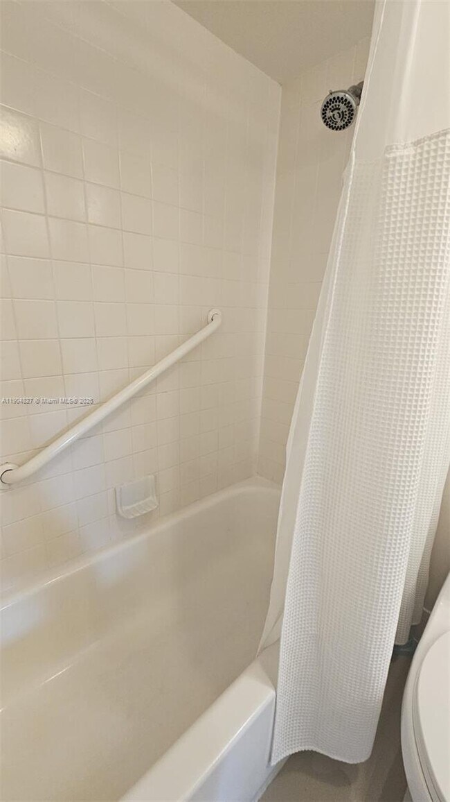 Building Photo - 1401 SW 128th Terrace