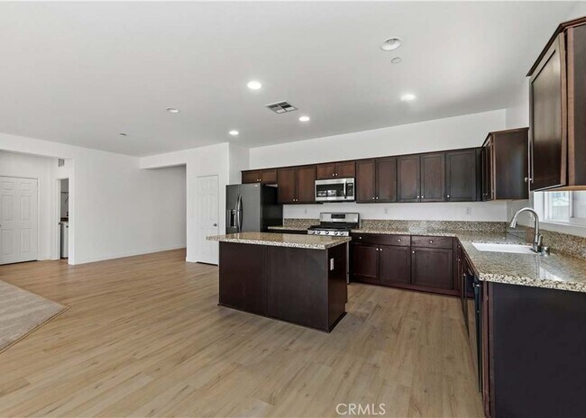 Building Photo - 6762 Monarch Way