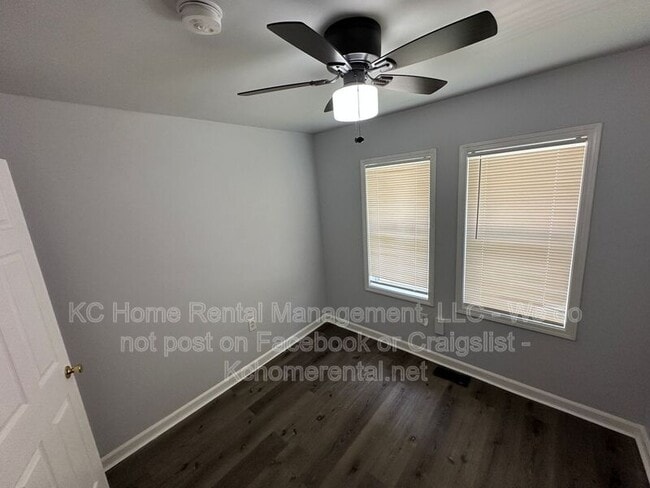 Building Photo - 4116 Springfield St
