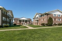 Building Photo - 14538 S Cottage Grove