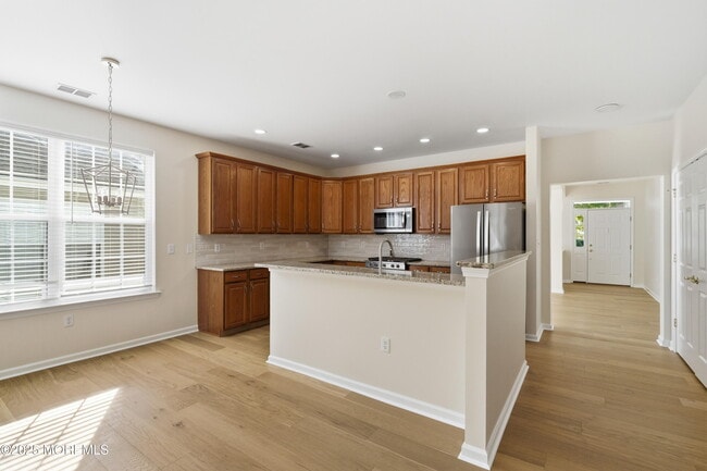Building Photo - 225 Mirage Blvd
