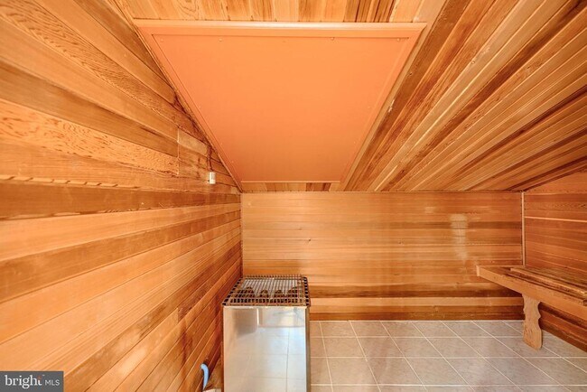 Building Photo - 2101 Tufton Ave