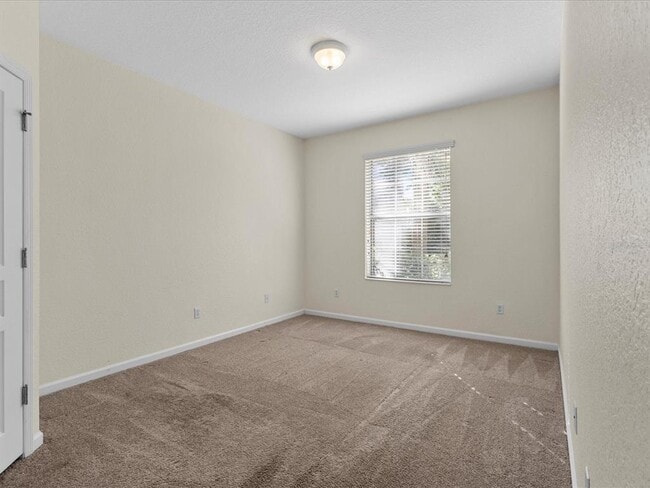 Building Photo - 8296 Portofino Dr
