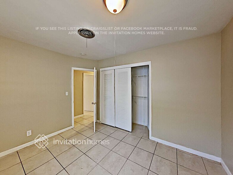 Building Photo - 2240 NE 62nd St