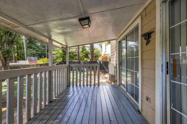 Building Photo - 3061 Majestic Park Ct