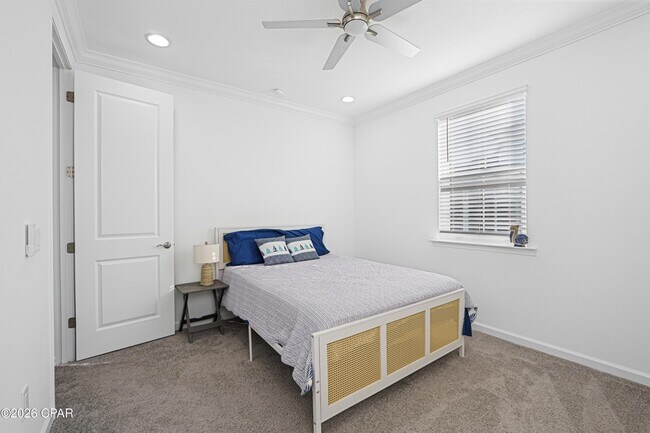 Building Photo - 8746 Sand dollar Dr