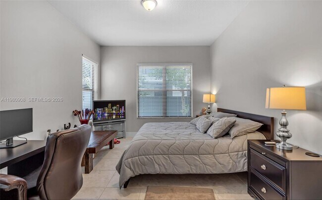 Building Photo - 3274 W 96 Pl