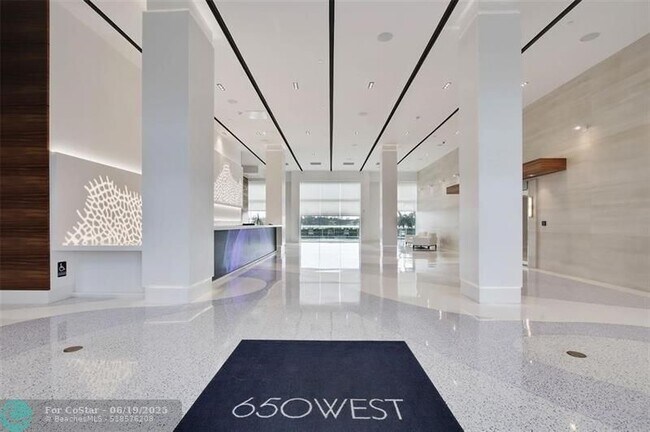 Building Photo - 650 West Ave