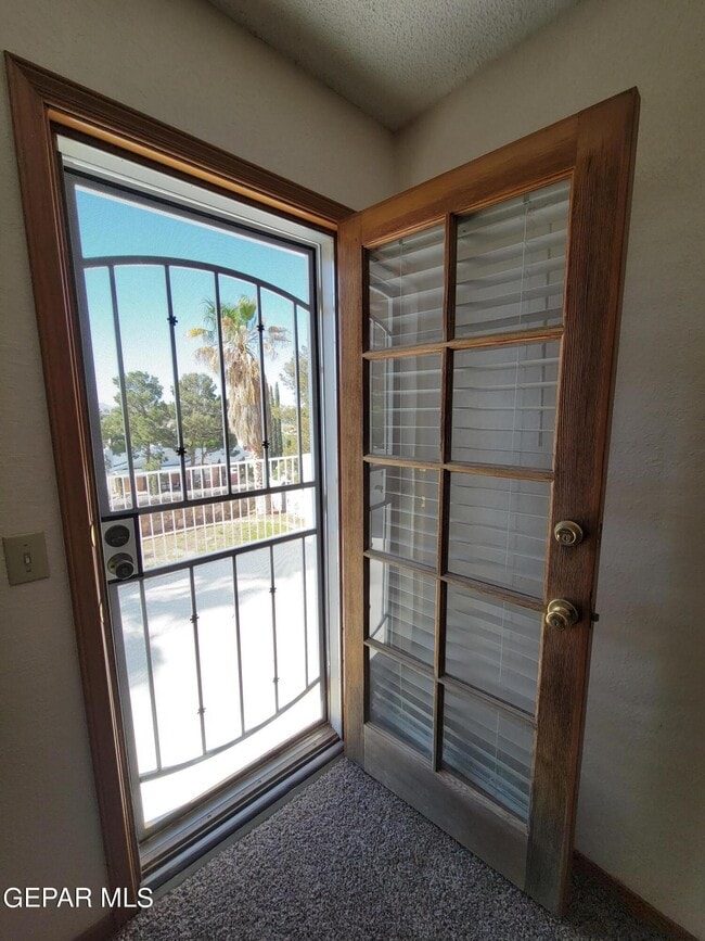 Building Photo - 6920 Imperial Ridge Dr