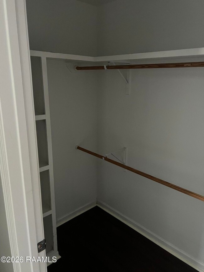 Building Photo - 114 Colchester Dr