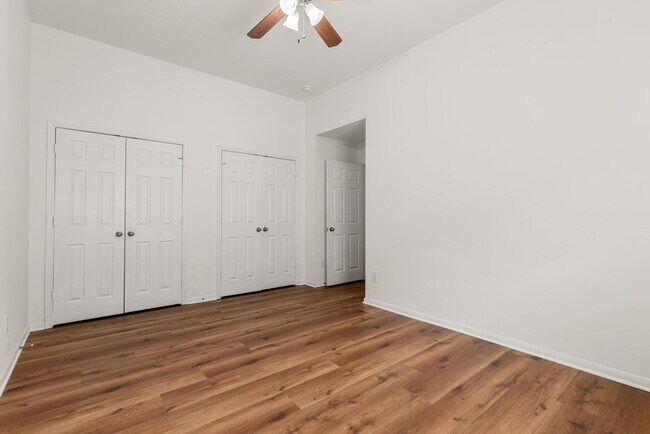 Building Photo - 2008 Golden Creek Ln