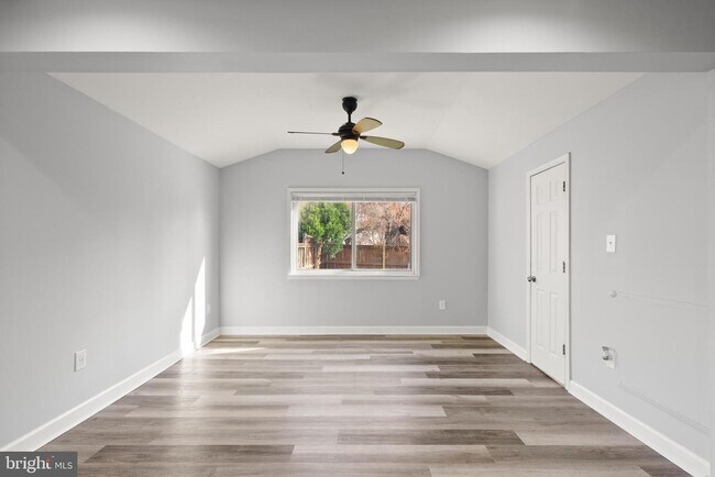 Building Photo - 4435 Flintstone Rd