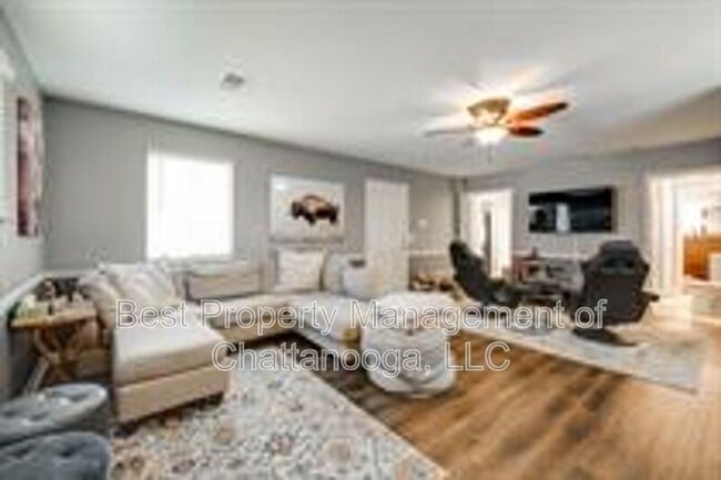 Building Photo - 317 Belvoir Ave