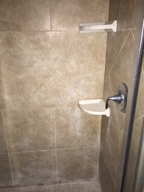 Building Photo - 1403 W Fig Ave