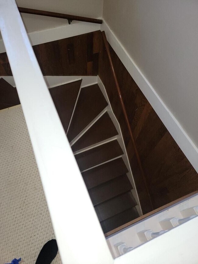 Building Photo - Beautiful Craftsman-style 3 bedroom, 2 bath home (1632 sq ft)  near Lake Steilacoom PLUS studio c...