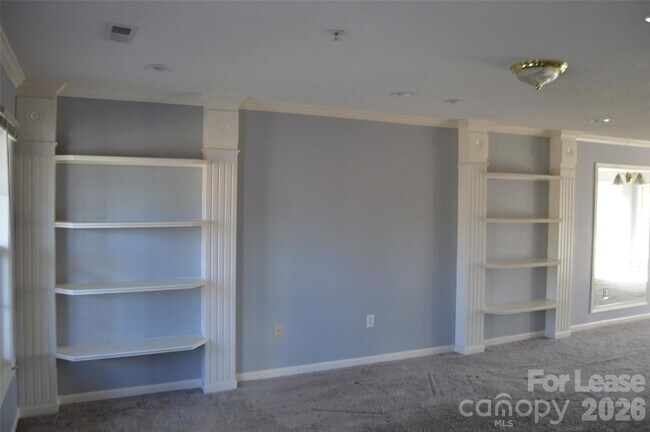 Building Photo - 110 Steam Engine Dr