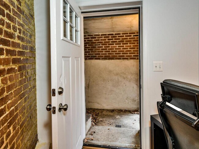Building Photo - 3415 13th St NW