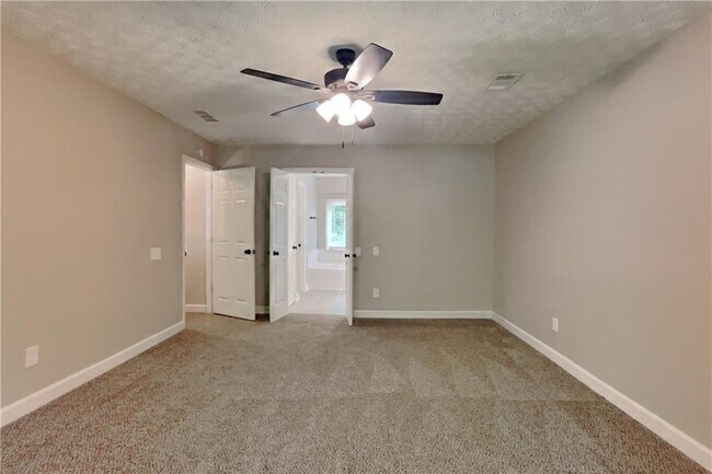 Building Photo - 2795 Kakki Ct