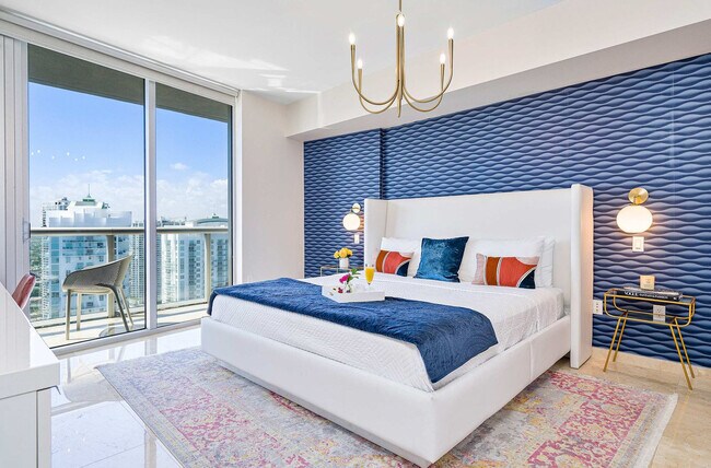 Building Photo - 485 Brickell Ave