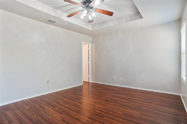 Building Photo - 813 Crystal Dr