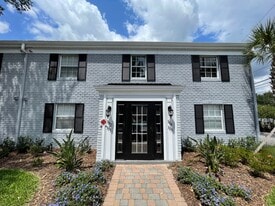 Building Photo - 2200 Howell Branch Rd