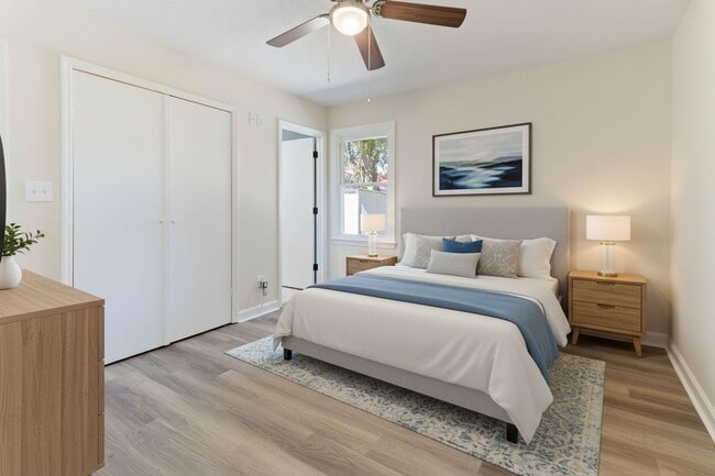 Building Photo - 1106 Bullard St