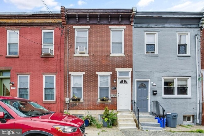 Building Photo - 1717 Fernon St