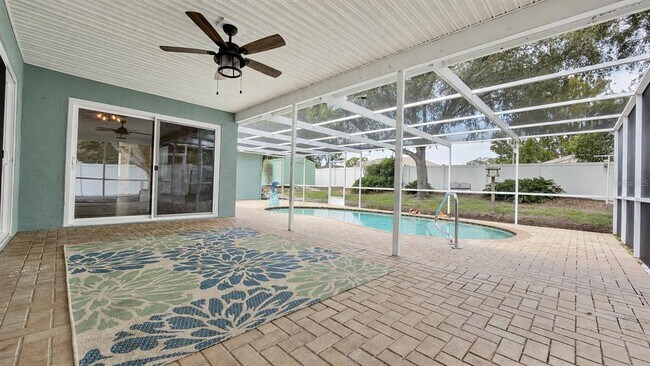 Building Photo - 2469 Lackland Ave