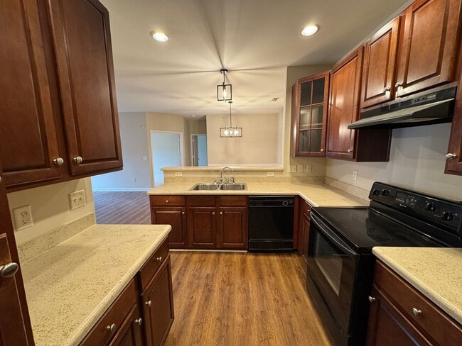 Building Photo - 3BR/2BA Condo in Popular Copper Ridge