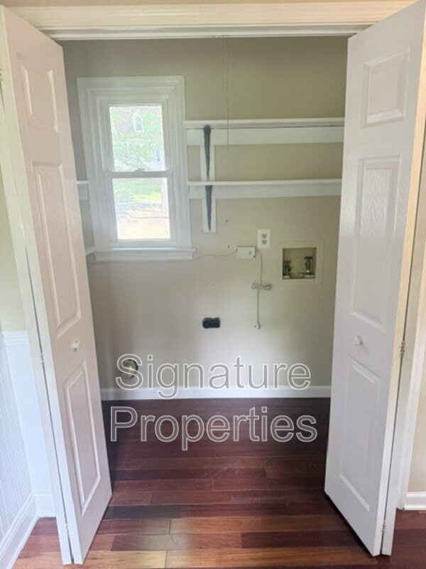 Building Photo - 14709 Mill Spring Dr