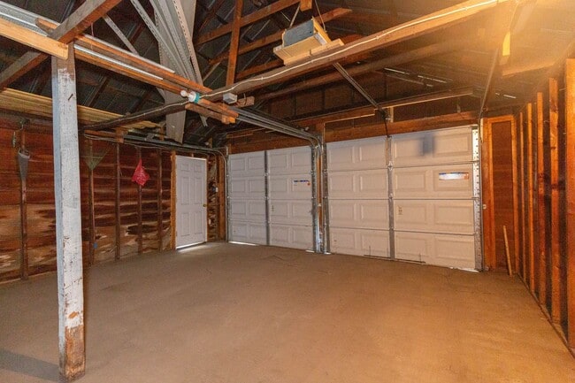 Building Photo - 2 Bed, 1 Bath Rancher in Martinsburg, WV