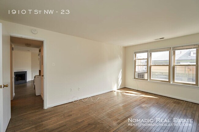 Building Photo - 1910 T St NW