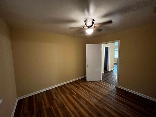 Building Photo - The Ideal Space to Balance Life, Work and ...