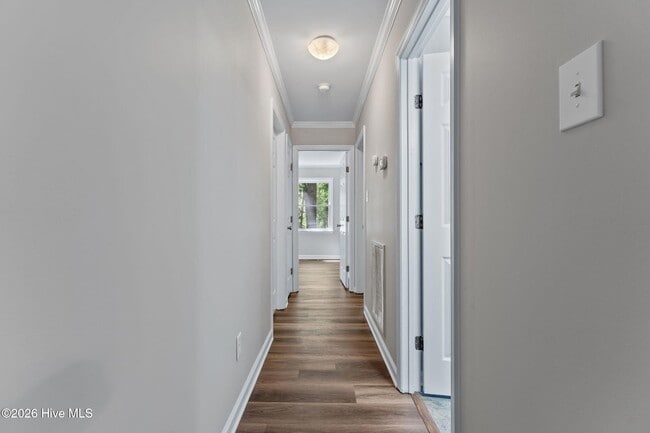 Building Photo - 24 Spring Lake Dr