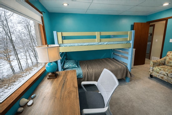 Building Photo - 2470 Crooked Lake Rd