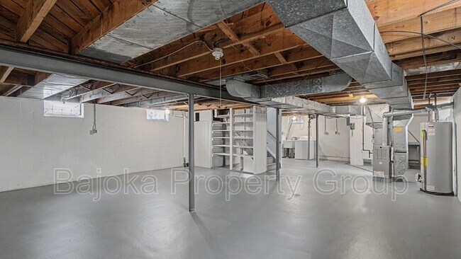 Building Photo - 2957 Fort Park Blvd