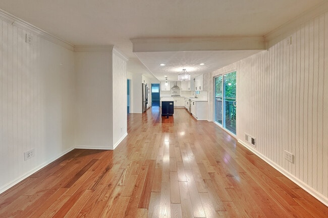 Building Photo - 4623 Huntridge Dr