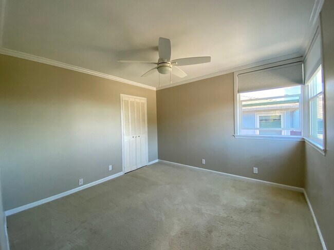Building Photo - 161 El Bonito Way