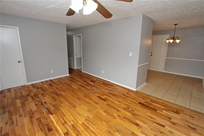 Building Photo - 4905 Annistown Rd