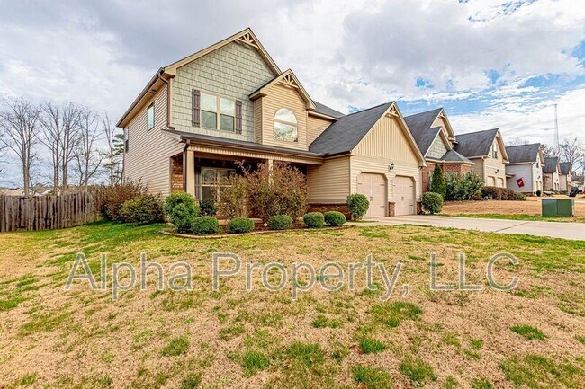 Building Photo - 256 Oak Branch Dr