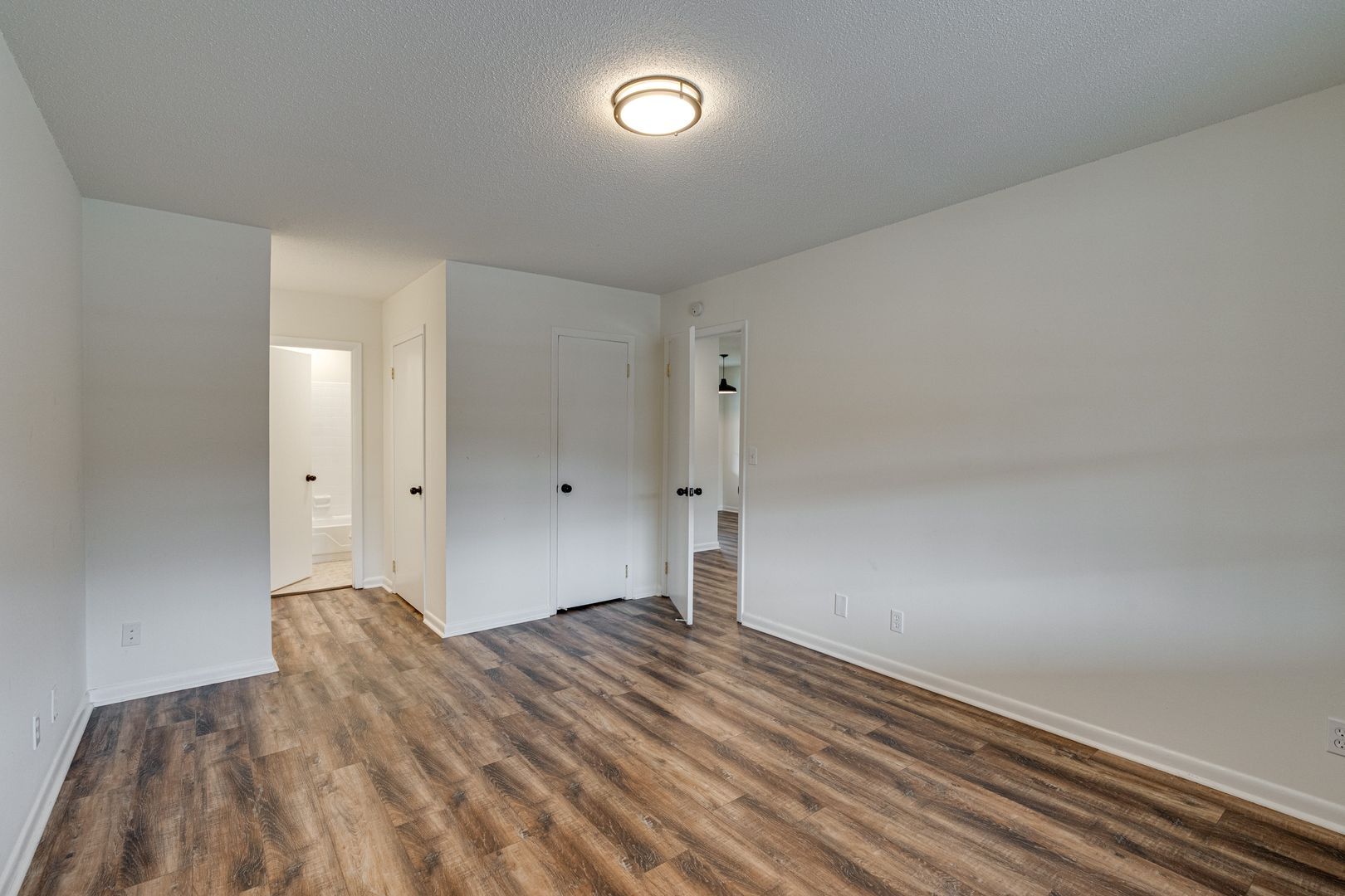 Building Photo - 2845 Dayton Blvd